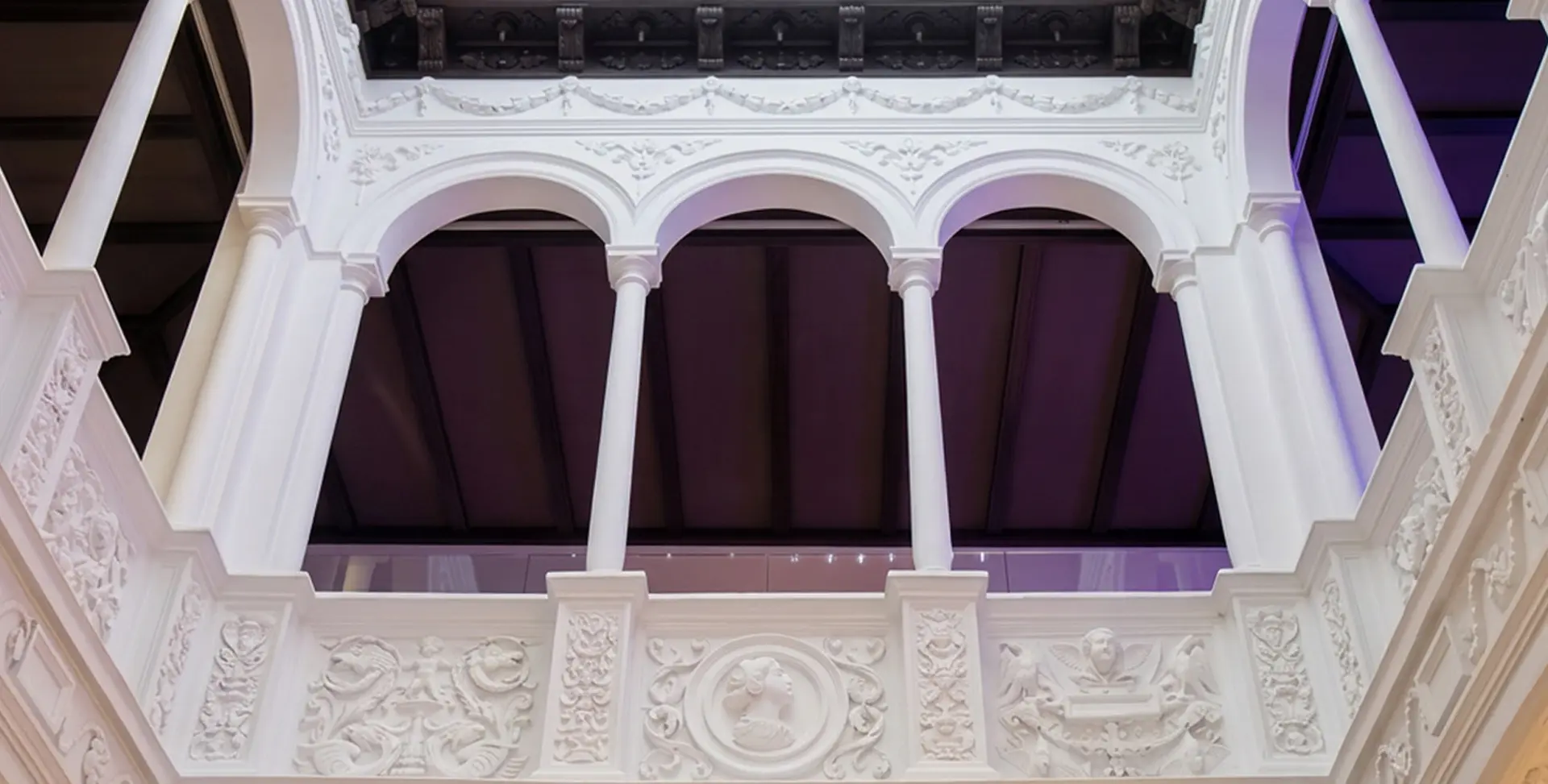 Detalle de columna del museo